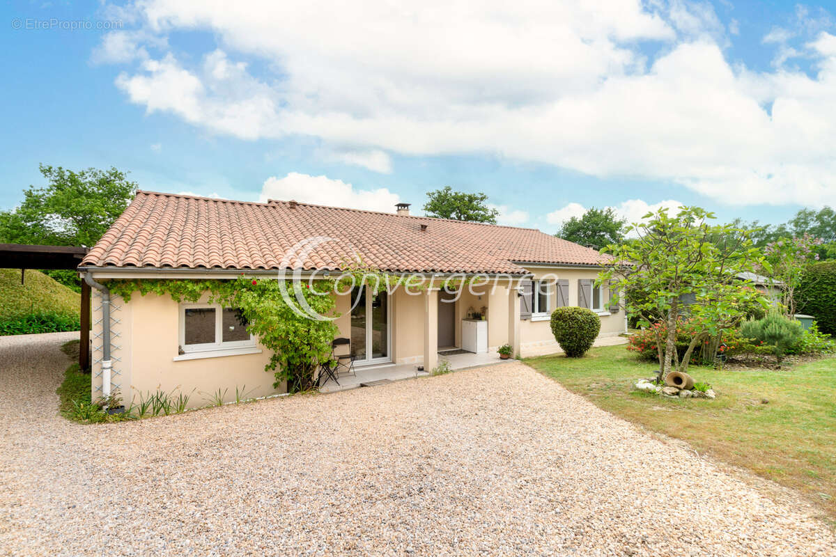 Maison à RILHAC-RANCON
