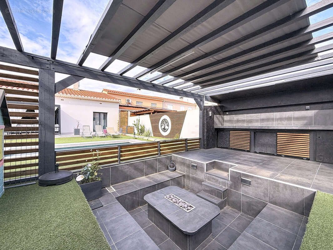 Maison à LATOUR-BAS-ELNE