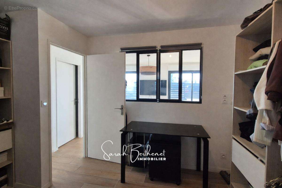 Appartement à SAINTE-CONSORCE