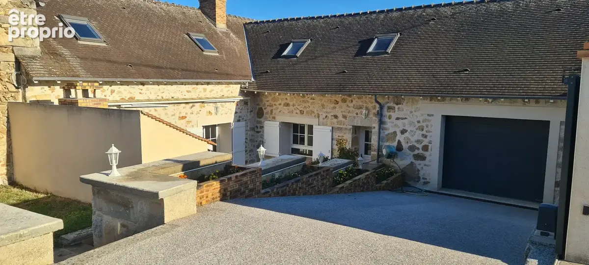 Photo Maison à Flagy au prix de 302 100€