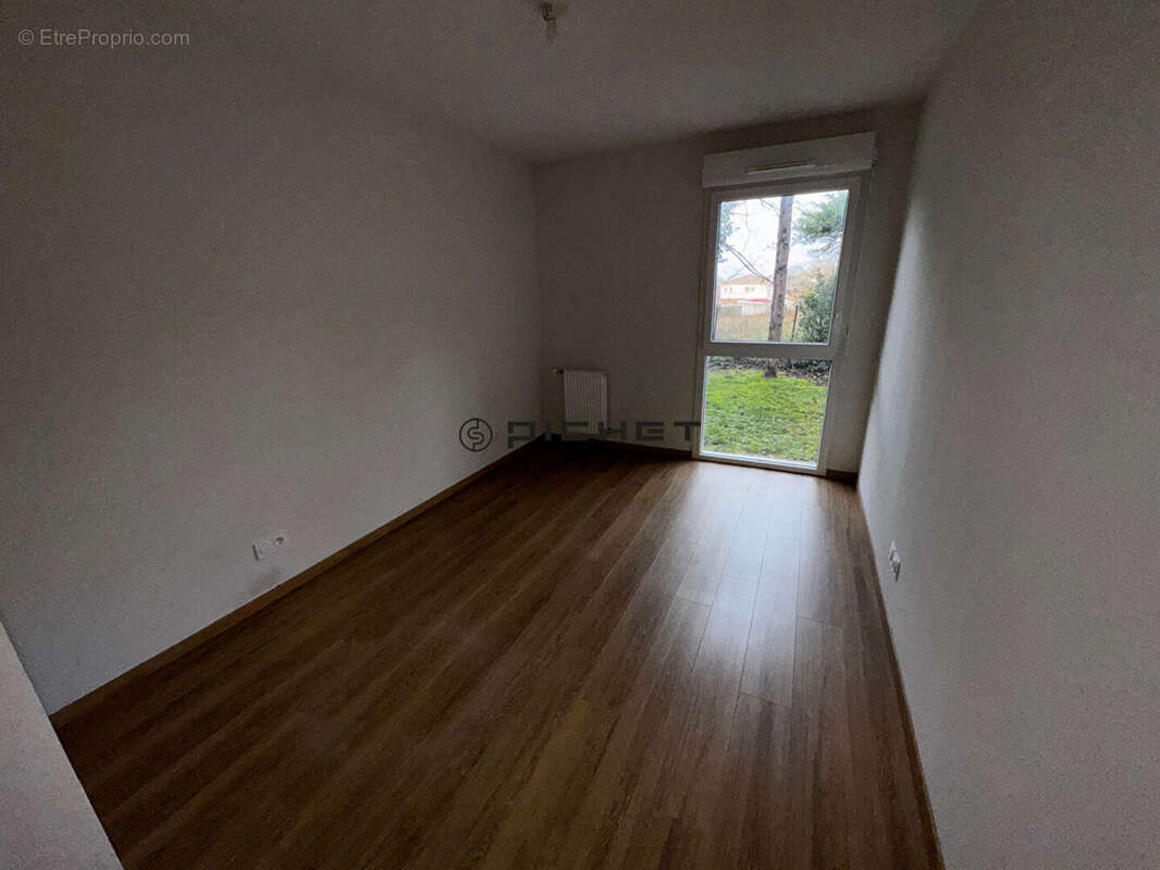 Appartement à BASSENS