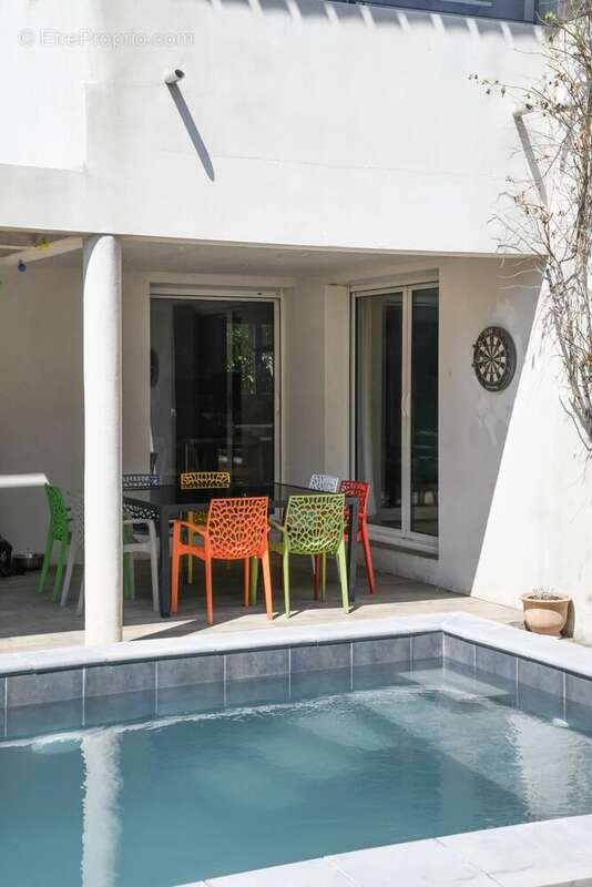 Belle villa contemporaine avec bassin à Bouillargeus en périphérie de Nîmes - photo 18