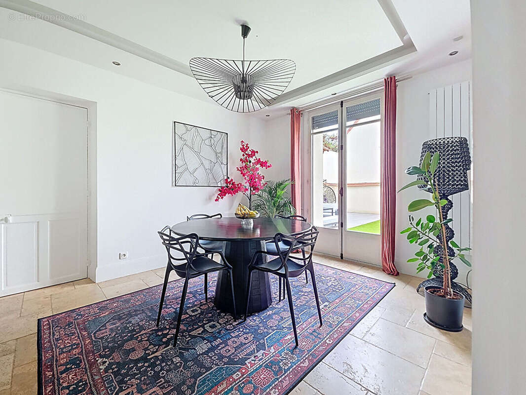 Maison à MANTES-LA-JOLIE