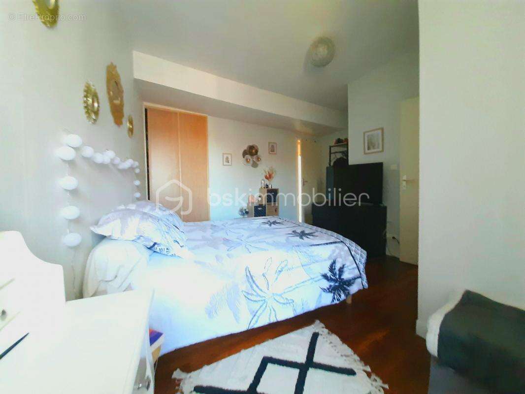 Appartement à SAINT-JUNIEN