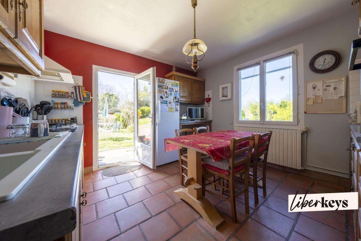 Maison à LAPENNE