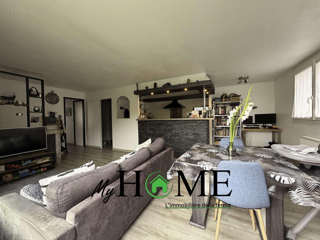 Appartement à NANDY