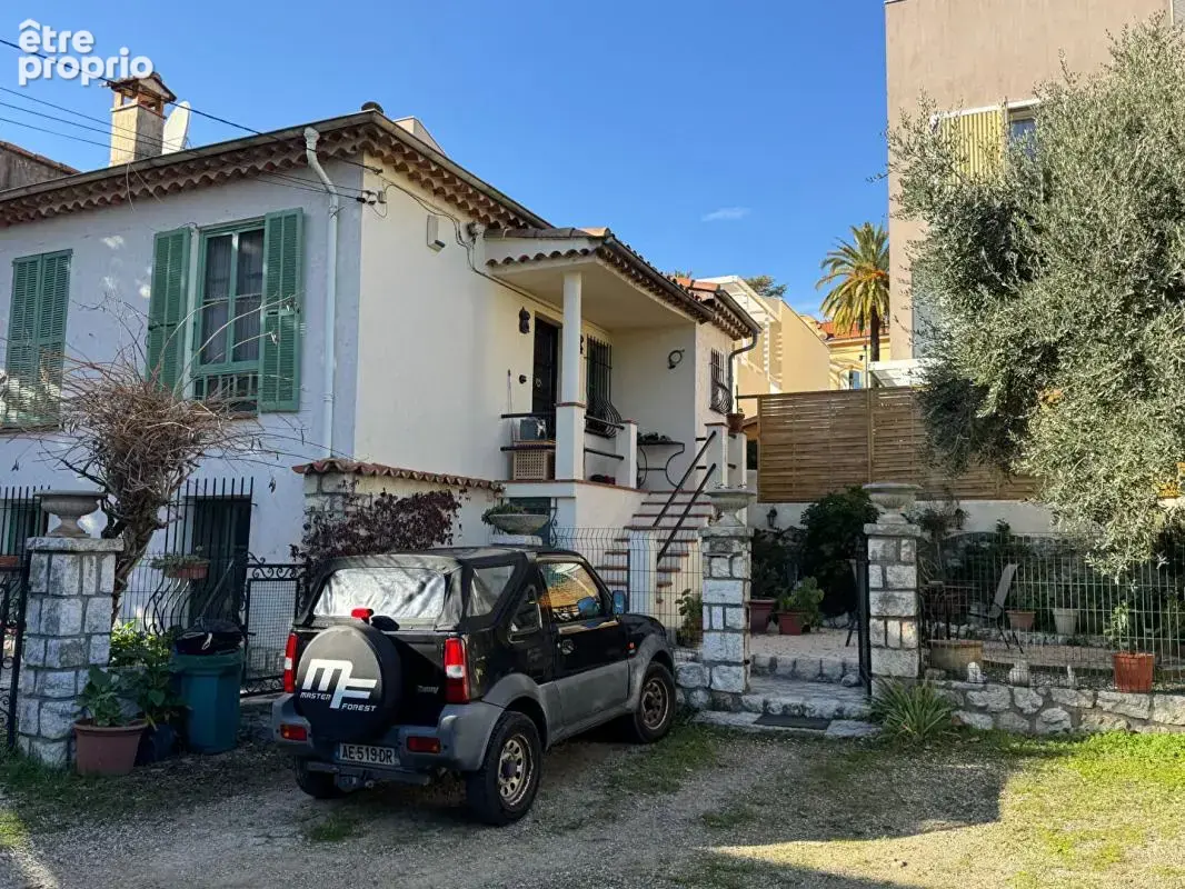 Vence  Centre Ville, Maison de Ville 5 Piéces 114 m2 - photo 2