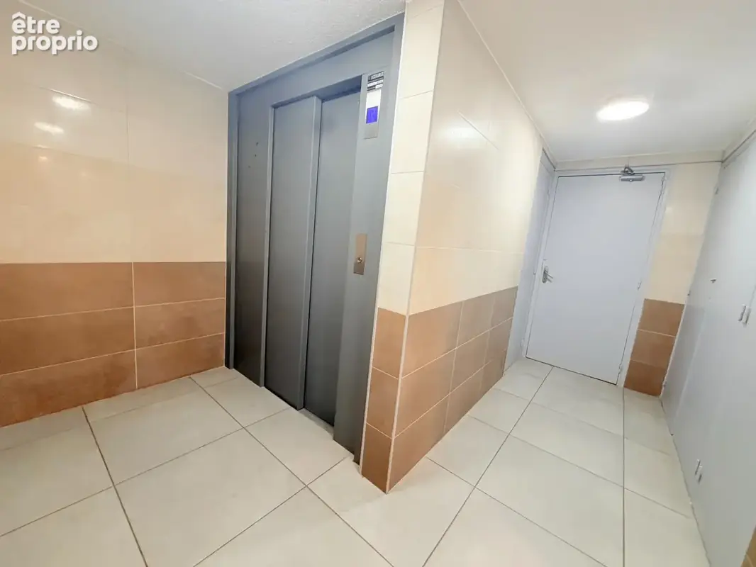 Appartement T2 rénové avec loggia – au calme et sans vis-à-vis Carnon (34) - photo 12