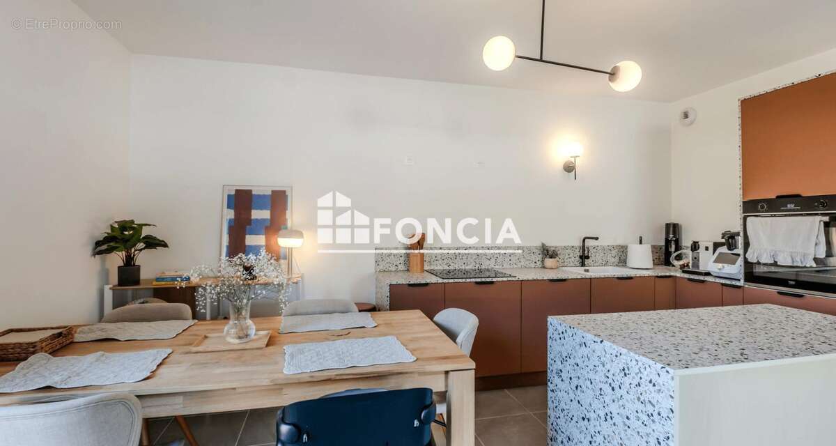 Appartement à AMANCY