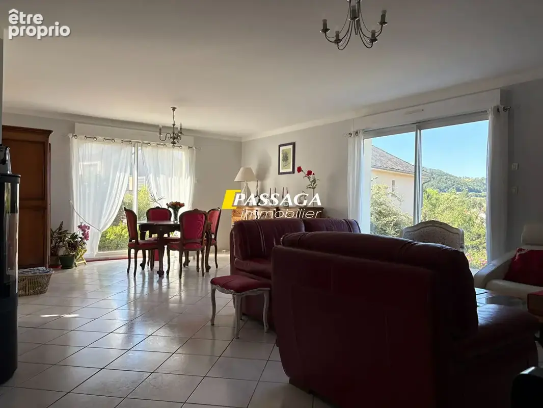 A VENDRE - Maison d'habitation de type 5 avec terrain - SEVERAC D'AVEYRON - photo 8