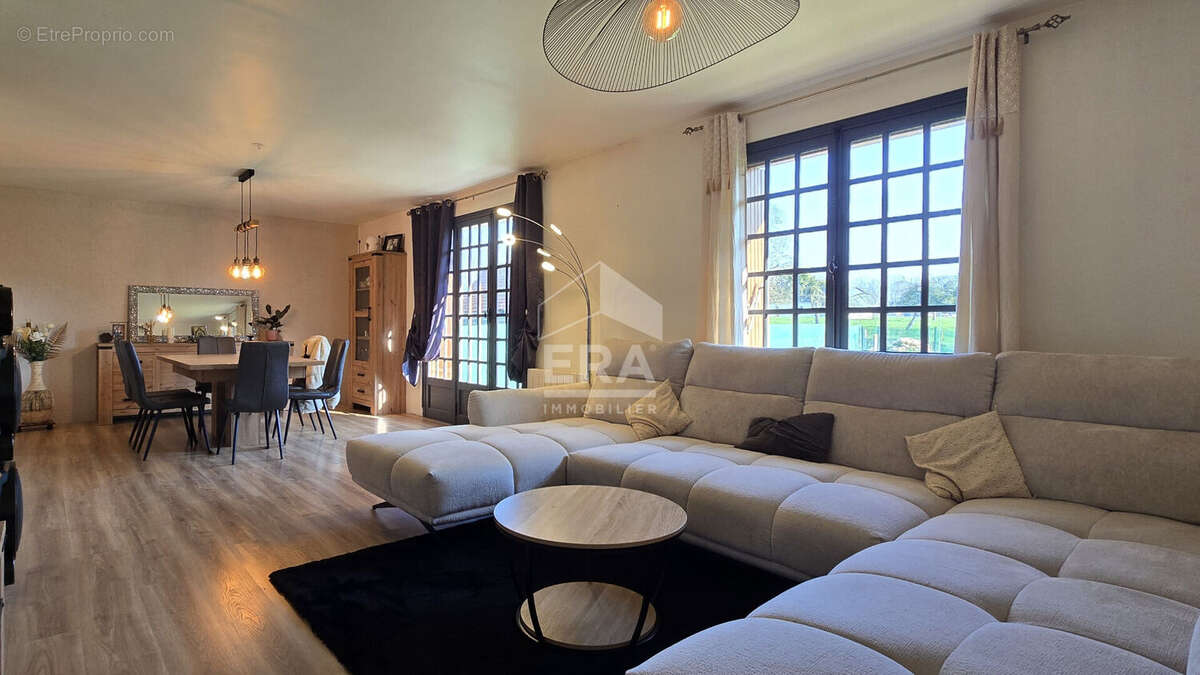 Maison à AUBERMESNIL-BEAUMAIS