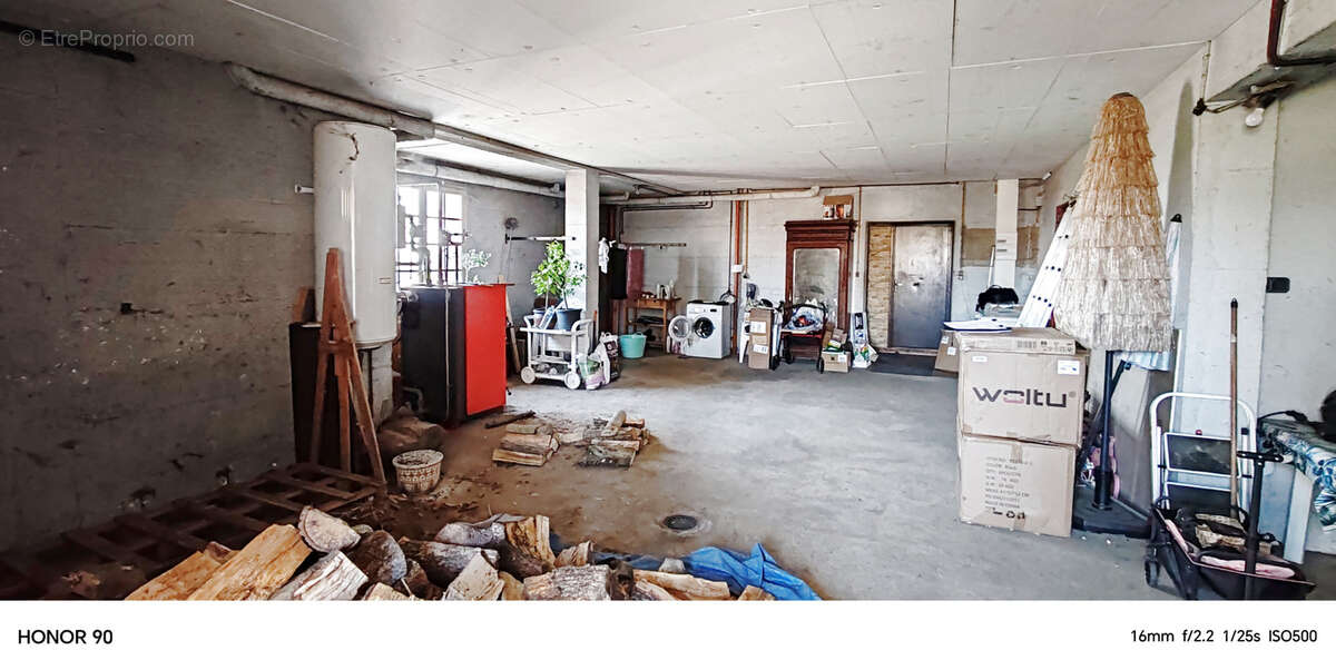 Maison à LE CRESTET