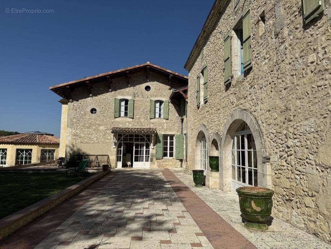 Maison à NERAC