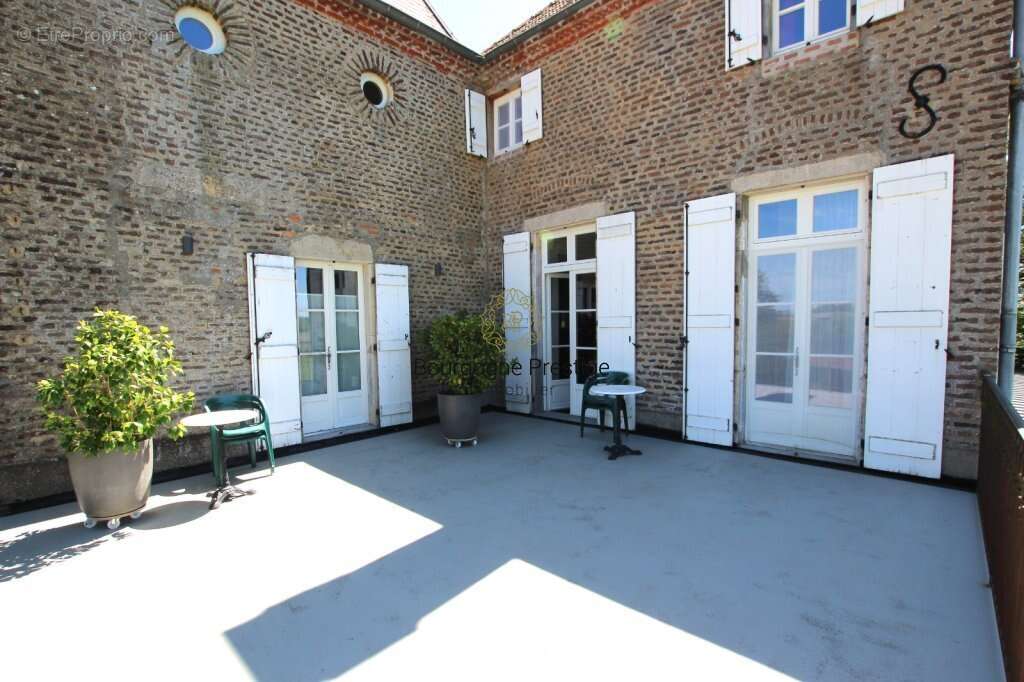 Maison à LOUHANS