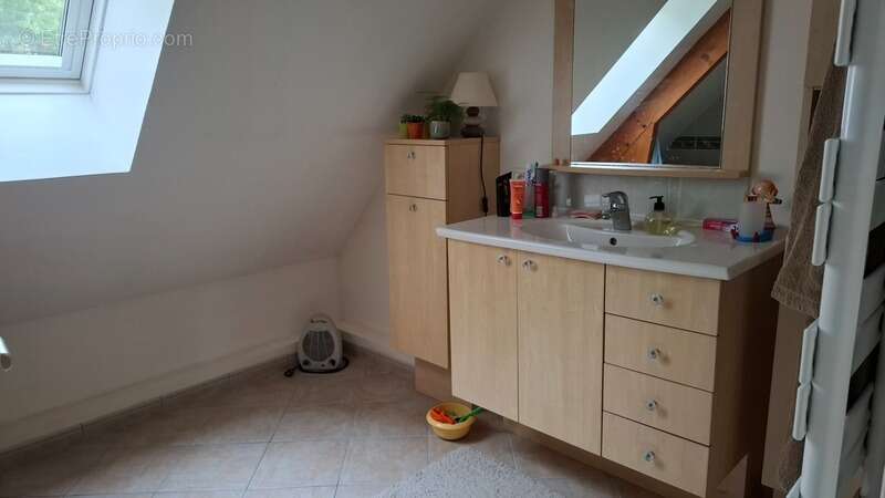 Maison à FEUCHEROLLES