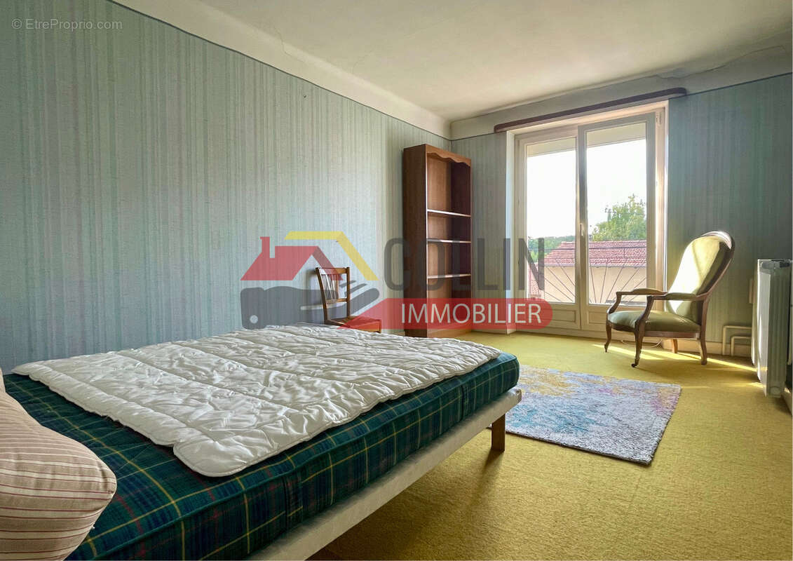 Maison à REMEREVILLE