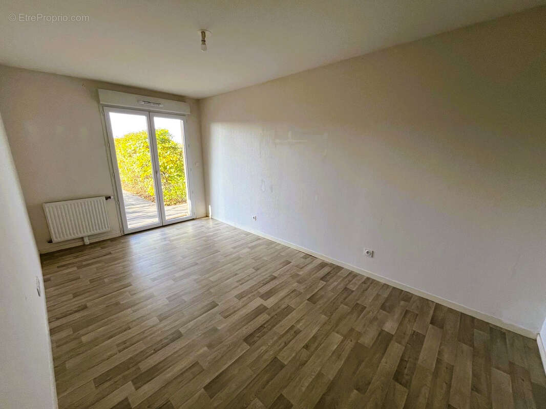 Maison à LE COUDRAY