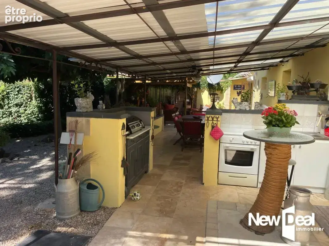 Jolie villa provençale 90 m2 habitables au calme, sur une parcelle de  4 600m2 à Besse-sur-Issole (83), avec piscine - photo 2