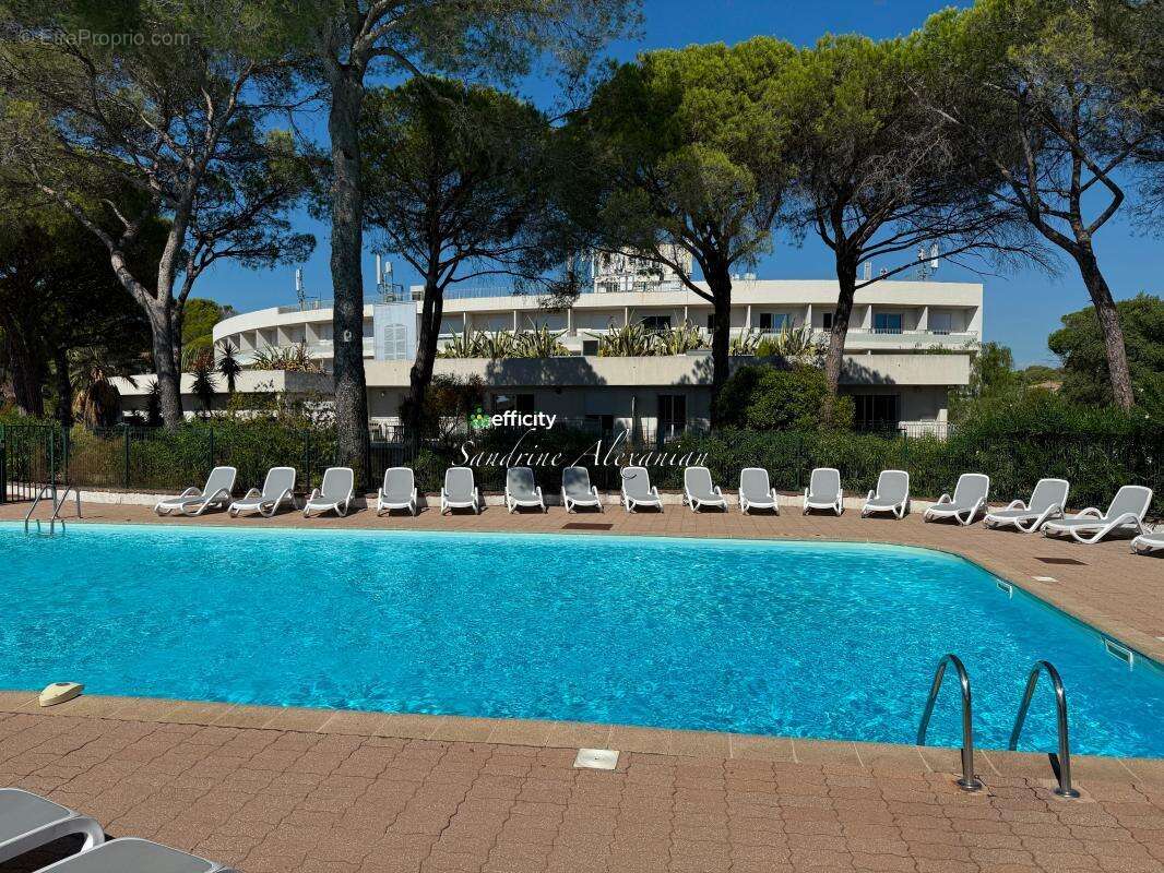 Appartement à FREJUS