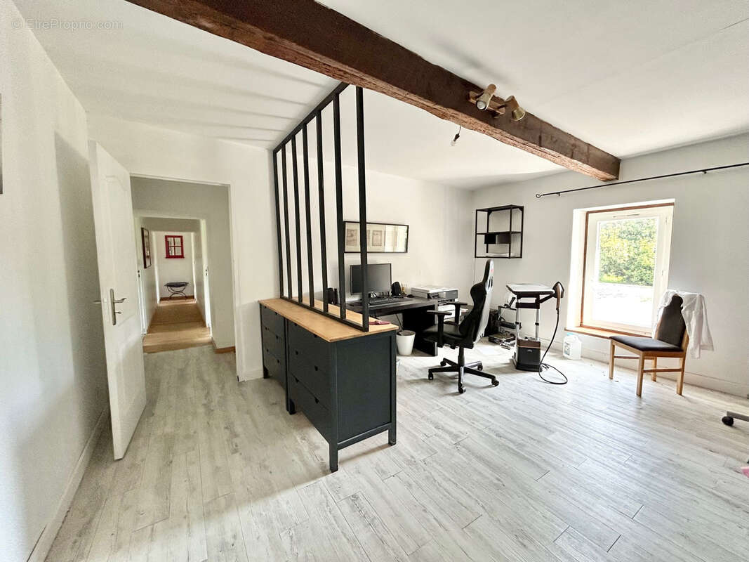 Maison à CASTETS-EN-DORTHE