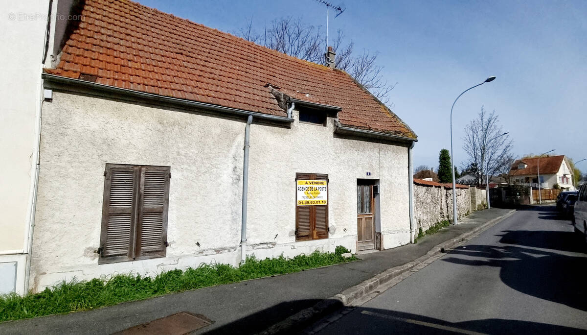 Maison à TREMBLAY-EN-FRANCE