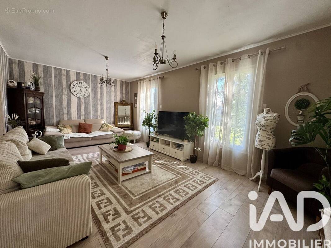 Photo 1 - Maison à CHATEAU-THIERRY