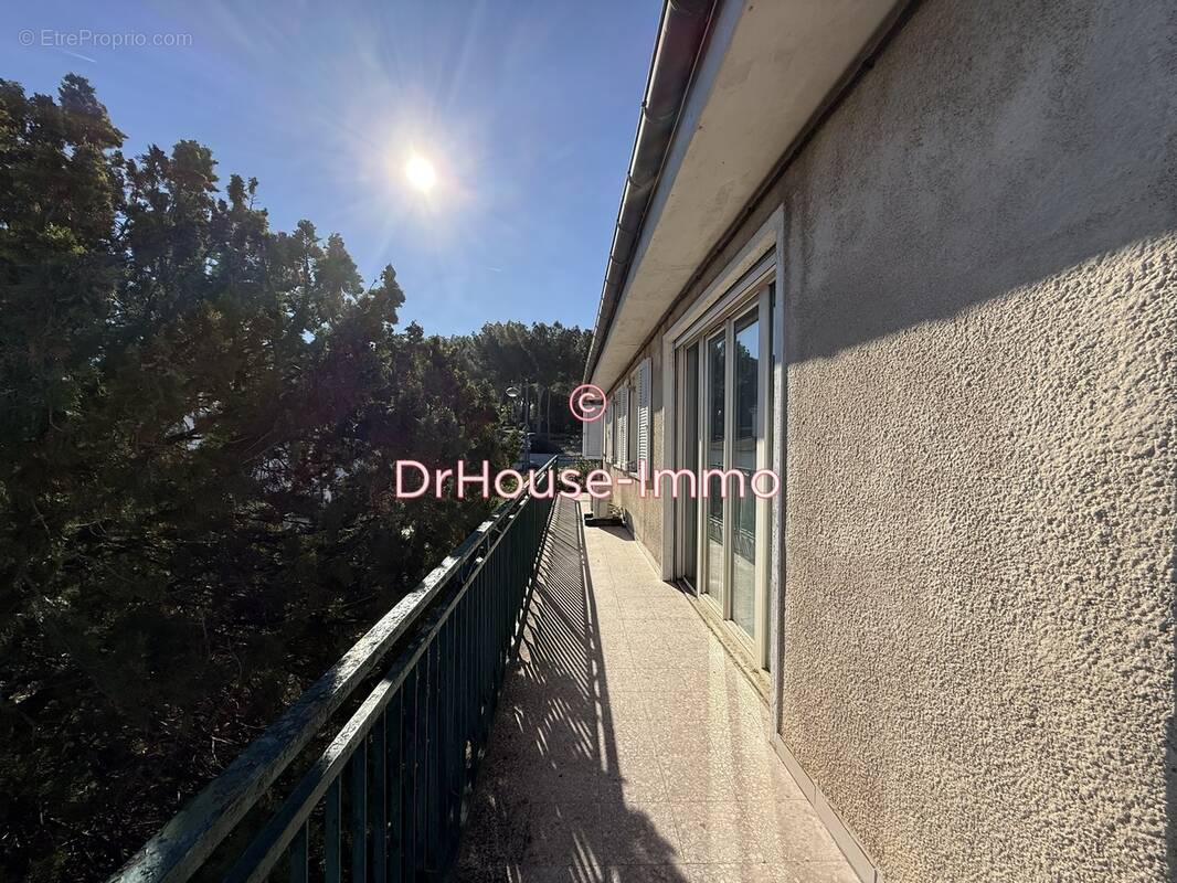 Maison à SAINT-VICTORET