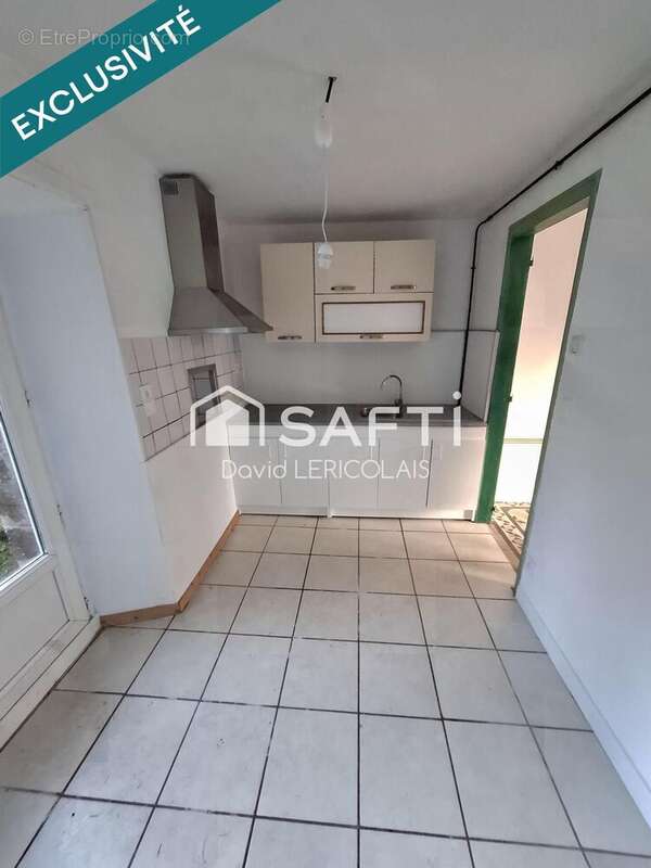 Photo 3 - Maison à DANGY