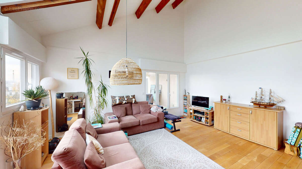 Appartement à MAISONS-ALFORT