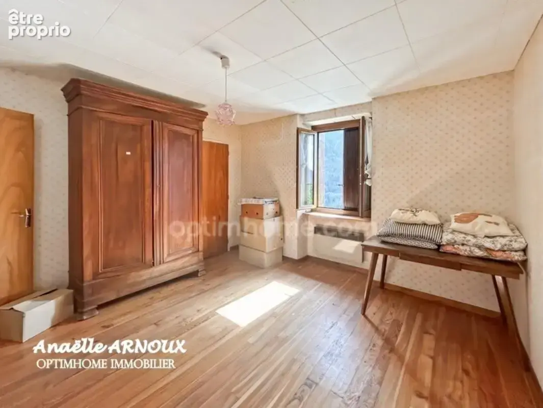 Maison et grange authentique en pierre à rénover - photo 14