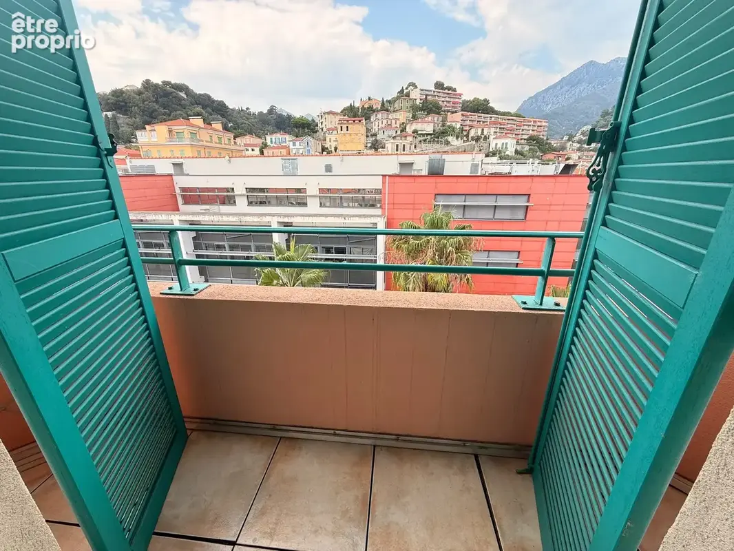 3 pièces   dernier étage   centre-ville de menton - photo 3