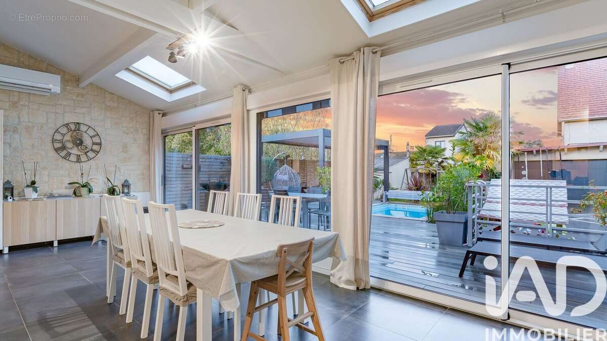 Photo 4 - Maison à BRUNOY