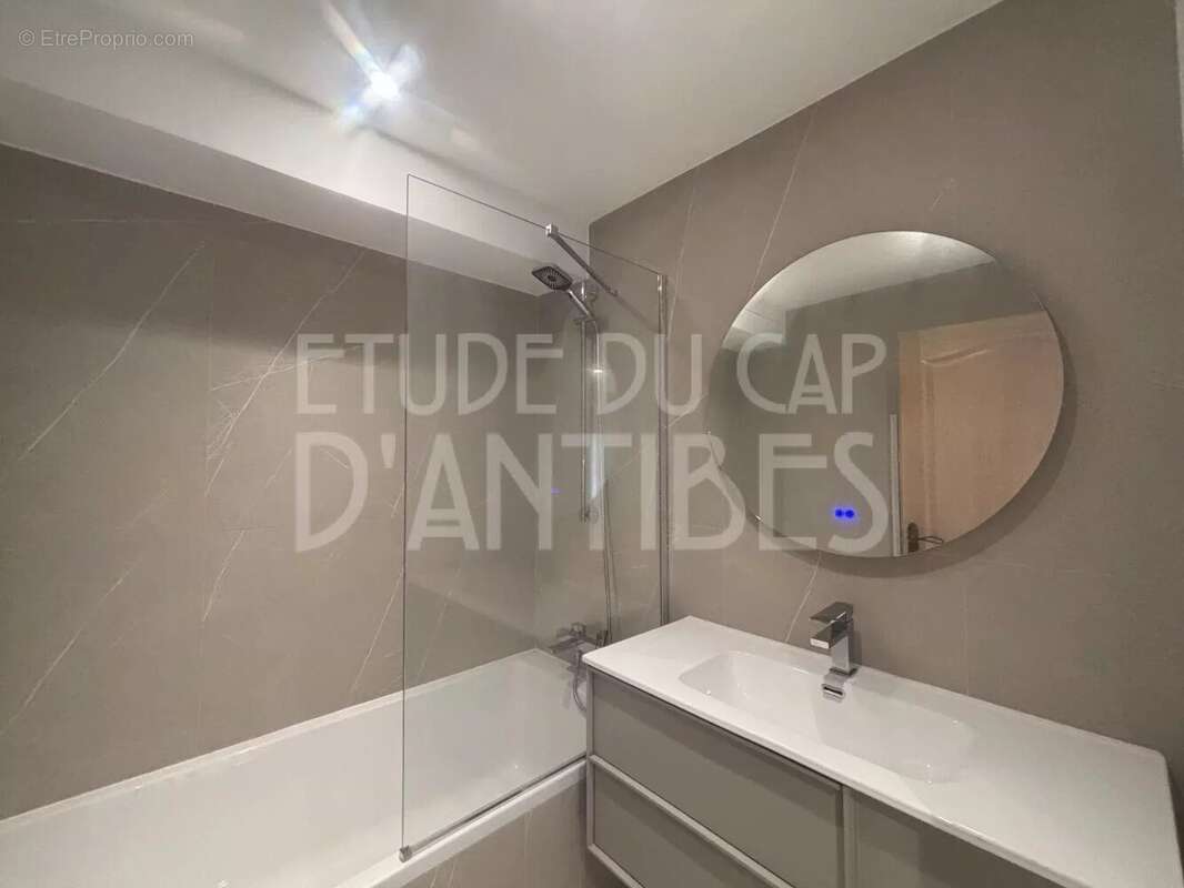 Appartement à ANTIBES