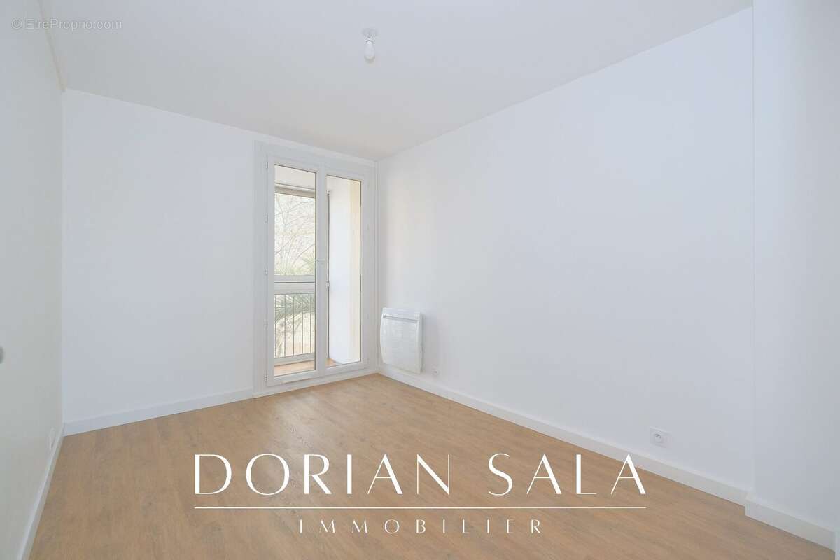 Appartement à MARSEILLE-9E