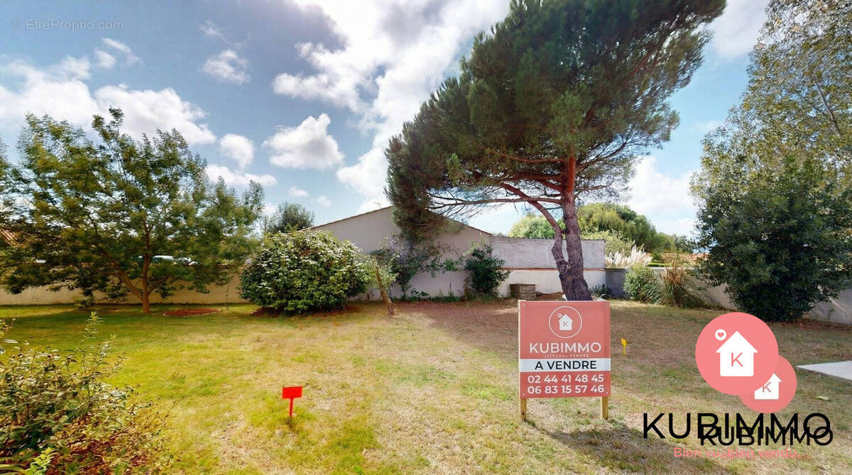 Terrain à TALMONT-SAINT-HILAIRE