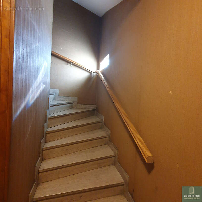 Appartement à SURESNES