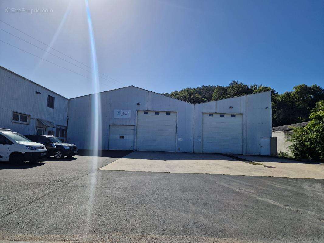 Commerce à TERRASSON-LAVILLEDIEU