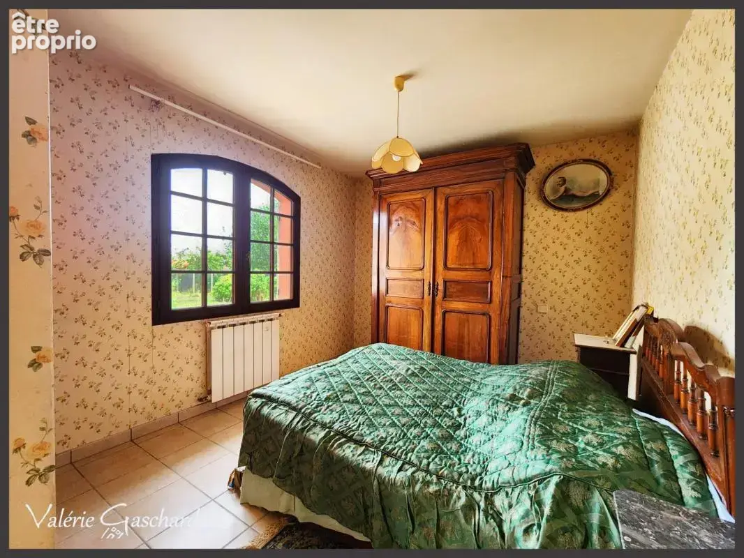 Le Pizou (dordogne) maison de 128 m² +  2850 m² de terrain et triple garage - photo 10