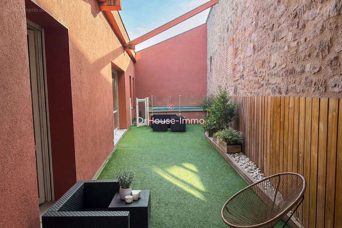 Commerce 415 m² à Rodez  - photo 7