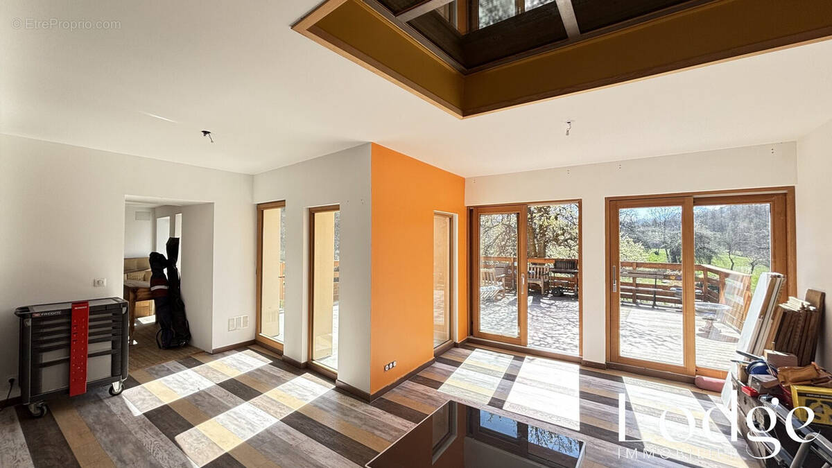 Maison à FREISSINIERES