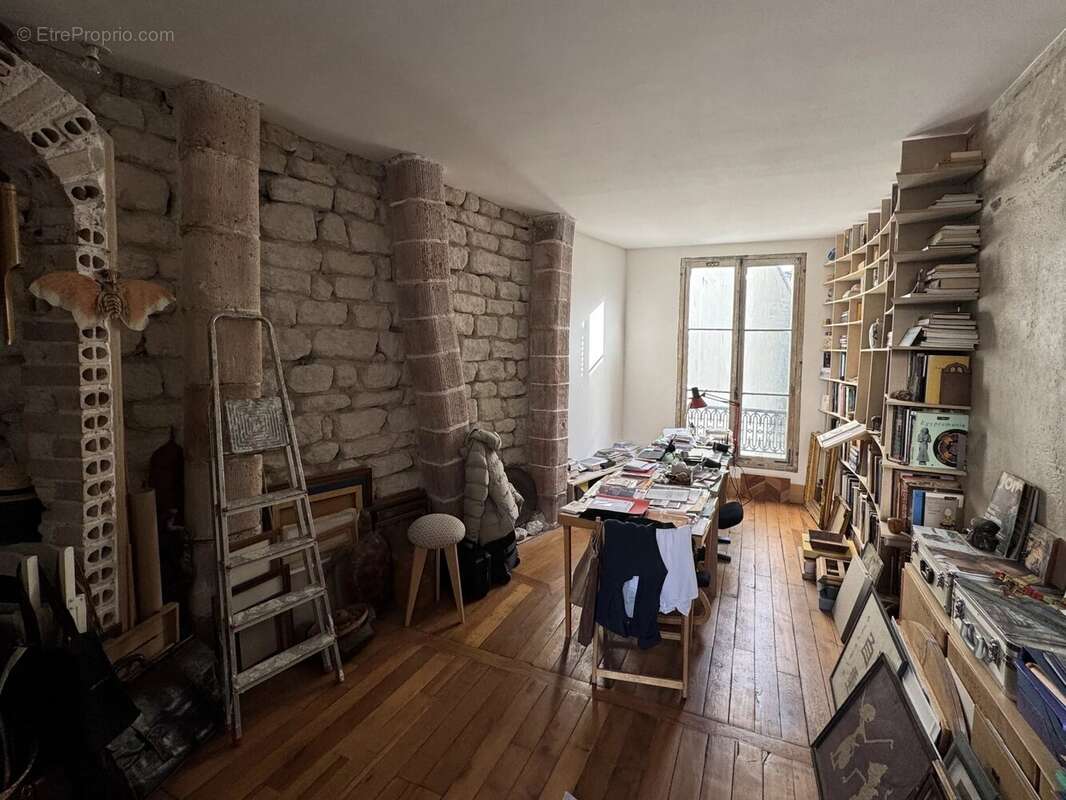 Appartement à PARIS-9E