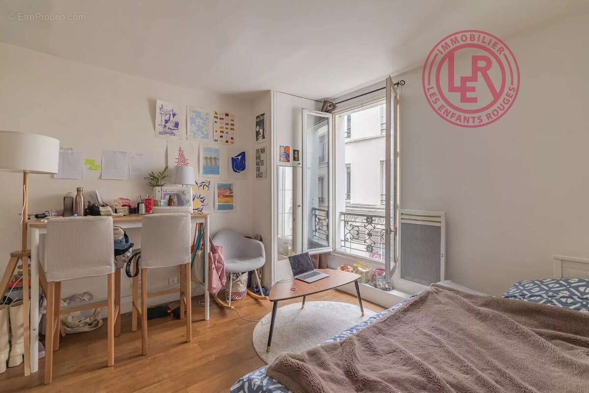 Appartement à PARIS-11E