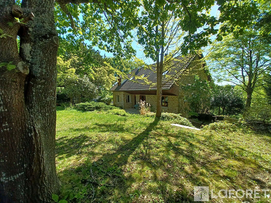 Maison à GIF-SUR-YVETTE