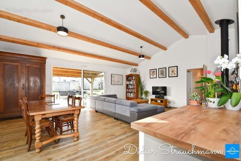 Maison à AIGREFEUILLE-D'AUNIS