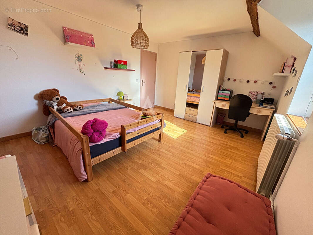 Maison à LA CHARITE-SUR-LOIRE