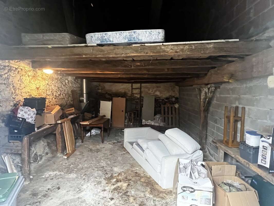 Maison à LE DORAT