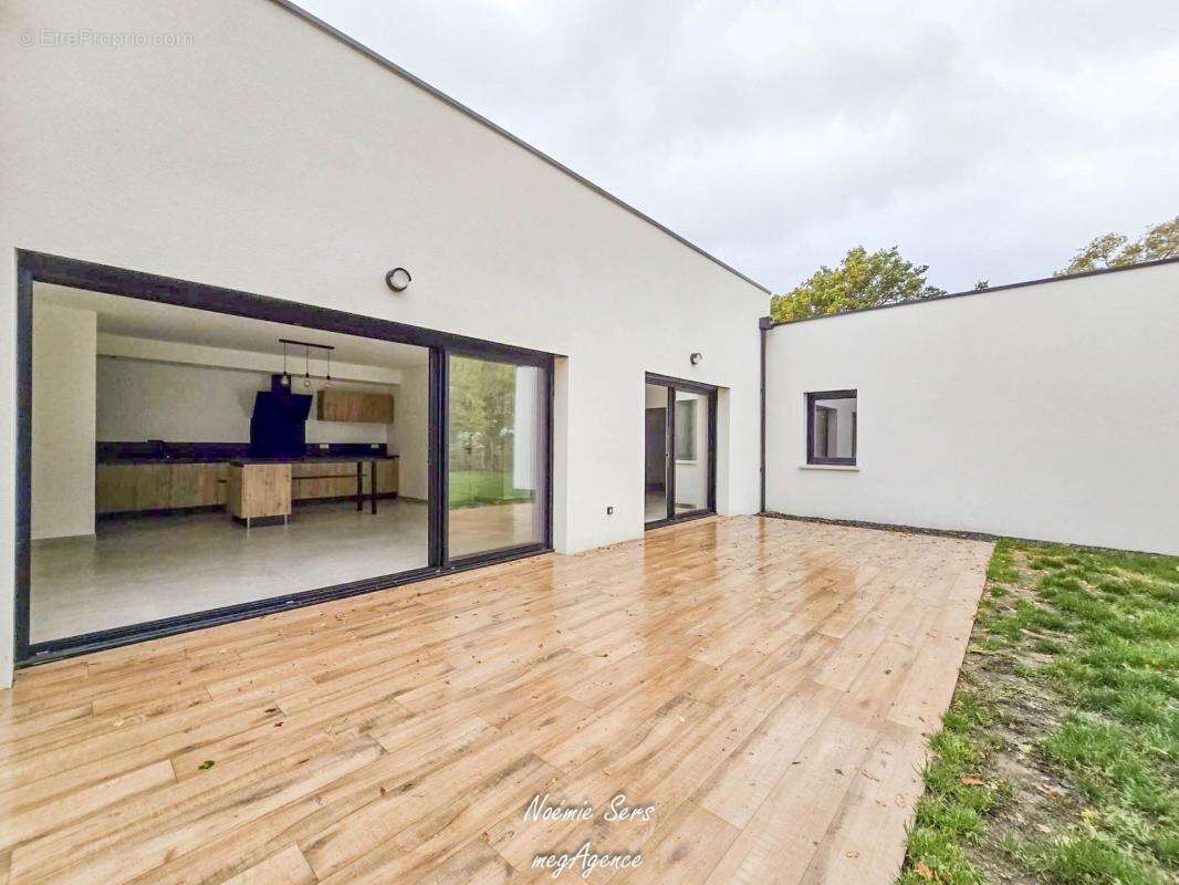 Maison contemporaine 133 m², 4 ch ( parc de Ribou) - photo 9
