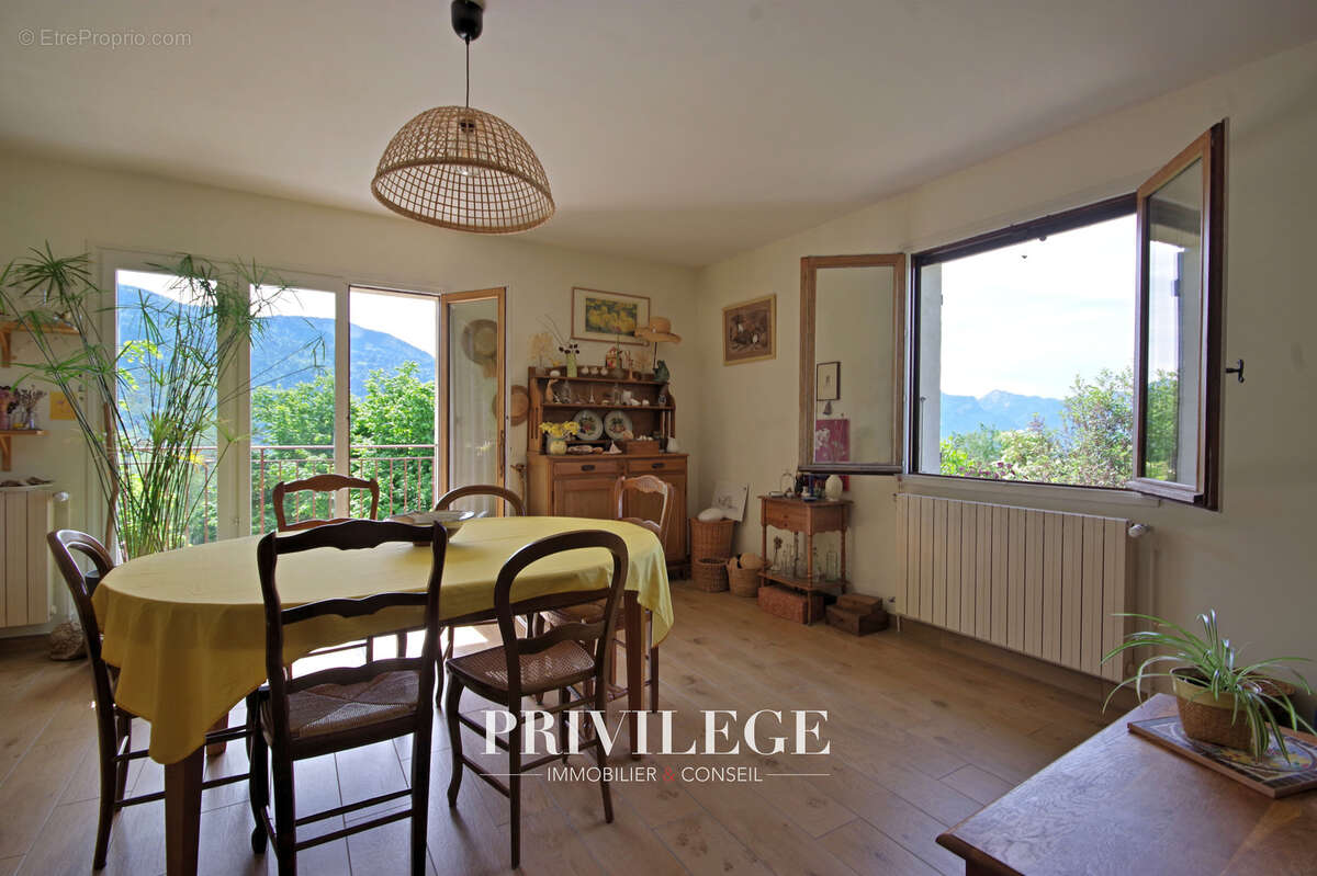 Maison à SAINT-FRANC