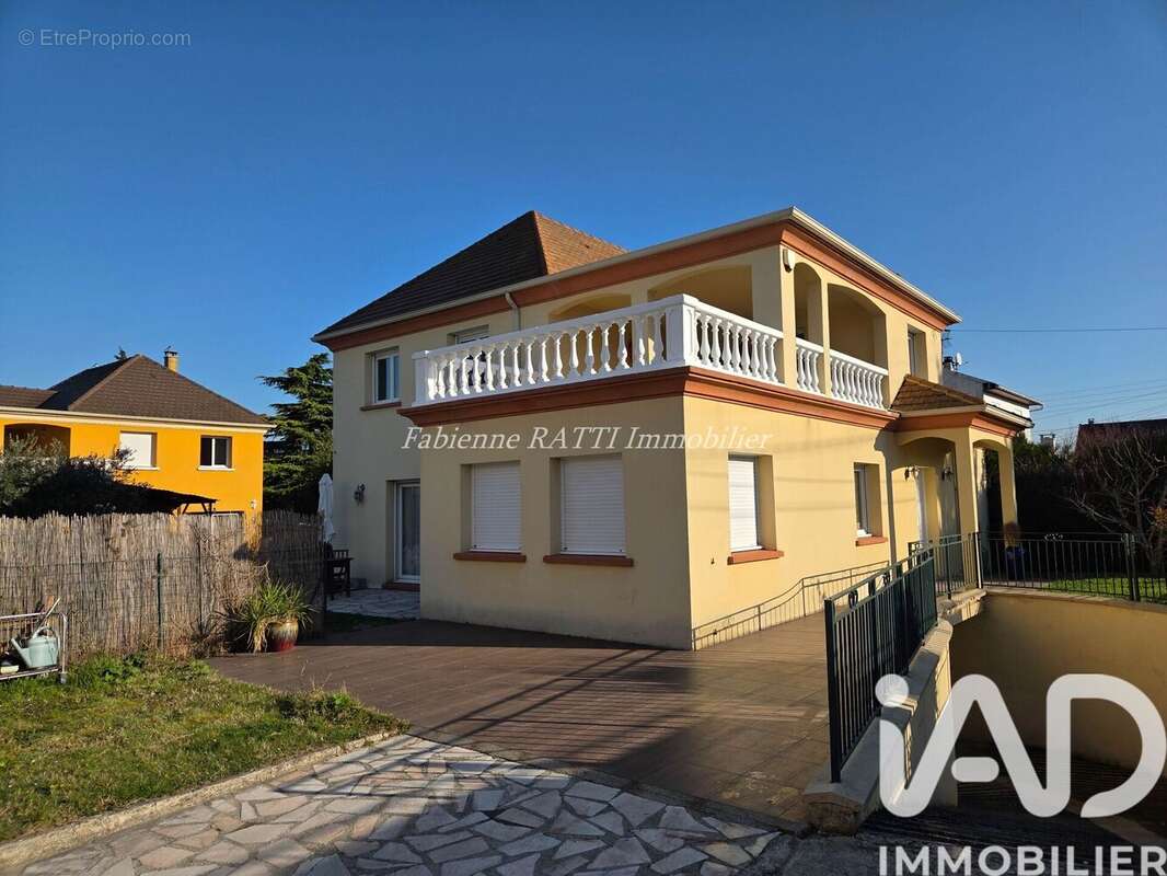 Photo 4 - Maison à CARRIERES-SUR-SEINE