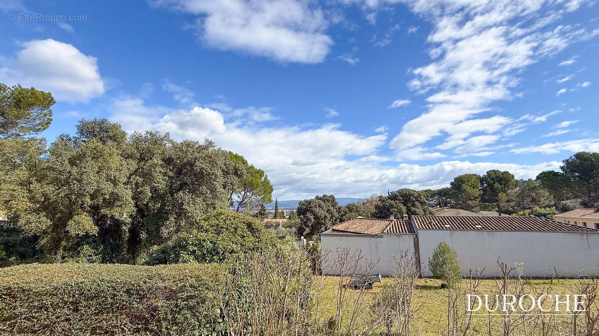 Maison à JONQUERETTES